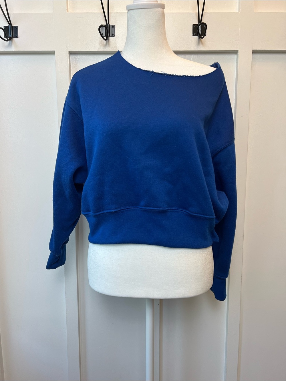Tiger Friday Girl Child XL Blue Off Shoulder Sweatshirt Dancewear Studio Hip Hop